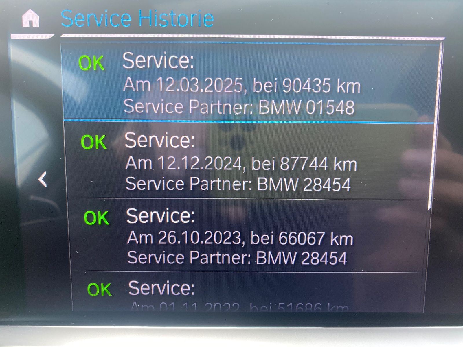 Fahrzeugabbildung BMW X5 xDrive 45 e M Sport/Laser/HeadUp/Pano/360°Kam