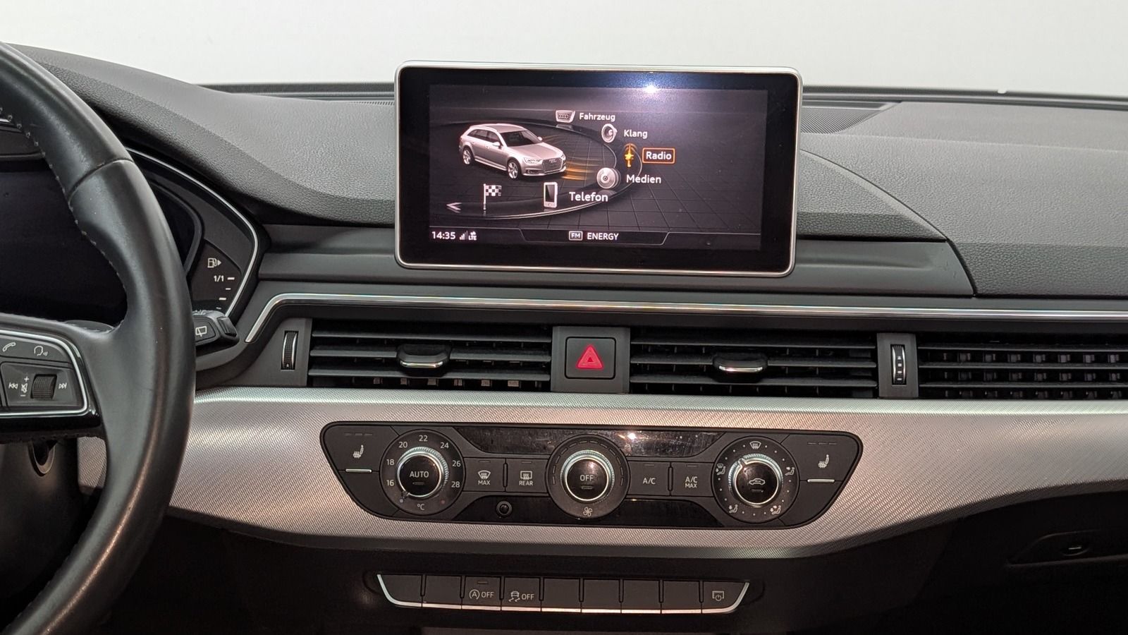 Fahrzeugabbildung Audi A4 Avant 35 TDI sport S-tronic LED * Navi