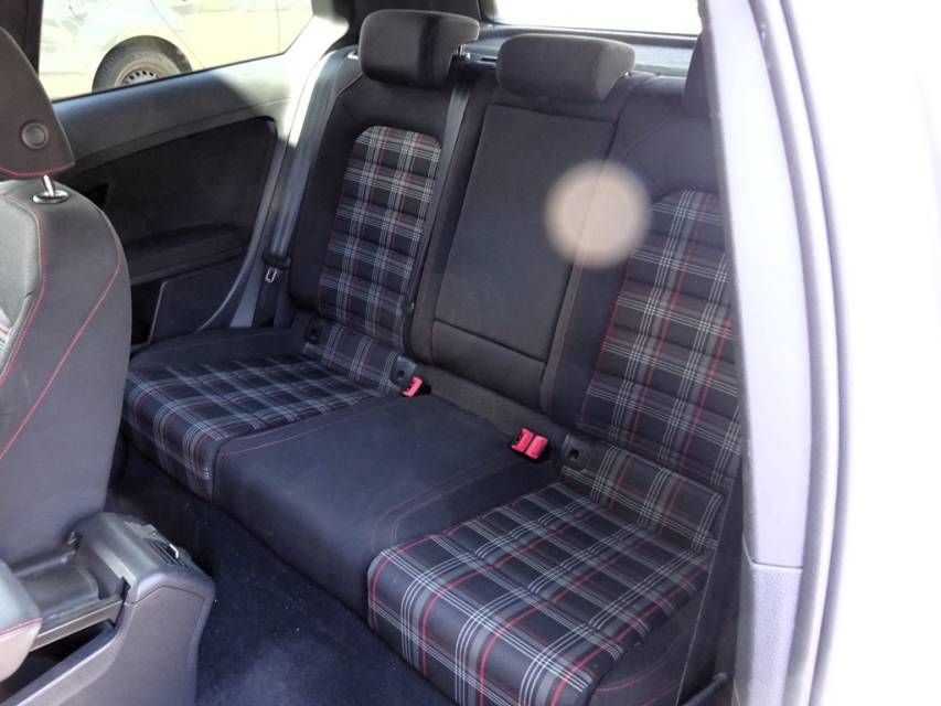 Fahrzeugabbildung Volkswagen Golf VII 2.0 TSI GTI Performance Navi RFK