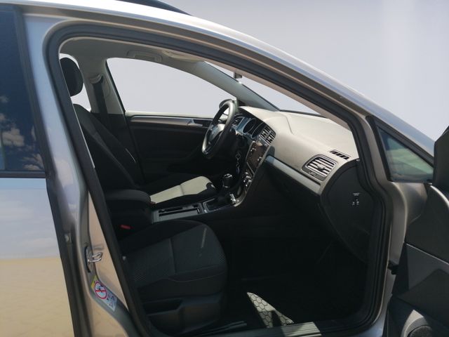 Golf VII Variant 1.0 TSI  KLIMA+SHZ+GRA+NAVI+PDC