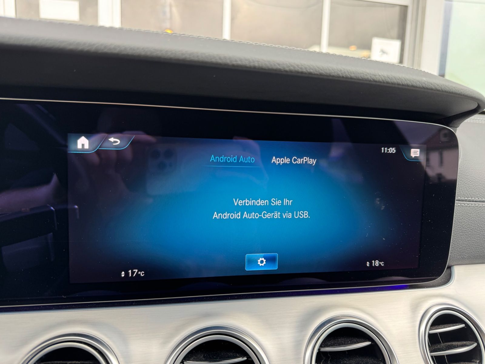 Fahrzeugabbildung Mercedes-Benz E 300 de/Plug-in/Leder/Ambiente/LED/360°Cam/SHZ/