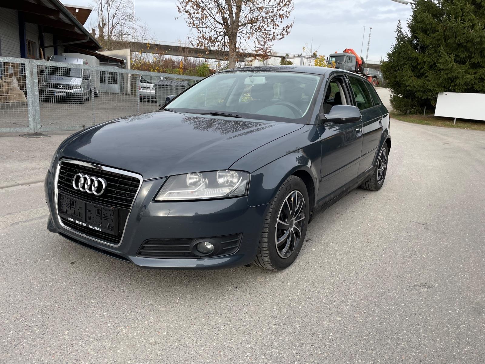 Audi A3 Sportback 1.6 TDI Attraction