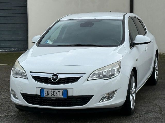 Opel Astra 1.7 CDTI 110CV 5 porte Cosmo