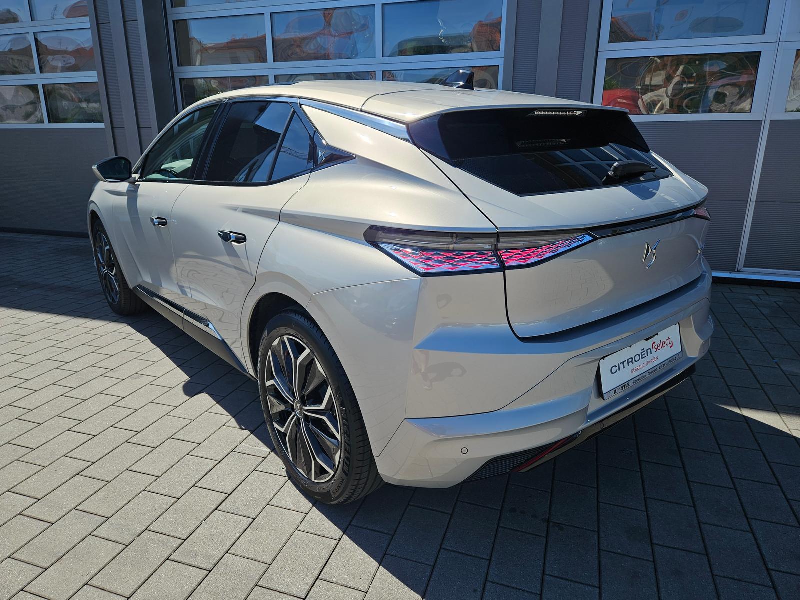 DS Automobiles DS4 Étoile Alcantara PT130 EAT8 Pano-Dach*HUD*LE