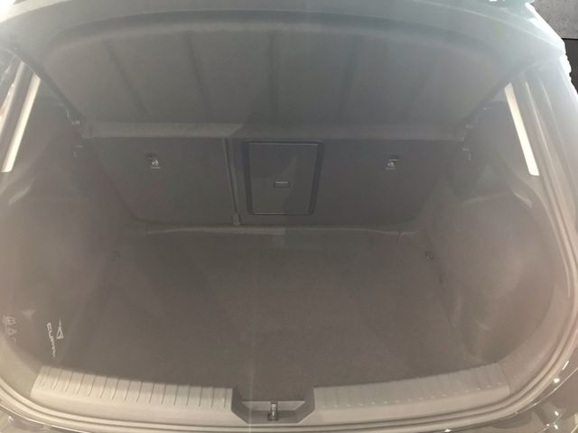 Leon 1.5 eTSI DSG*KAMERA*NAVI*AMBIENTE*