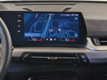 2024 BMW IX2 照片 6