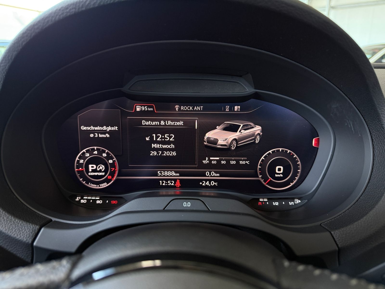 Fahrzeugabbildung Audi A3 Cabriolet S line 35 TFSI KAM LED NAVI