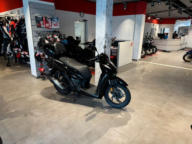 Honda SH125 2024 Black *sofort verfügbar*