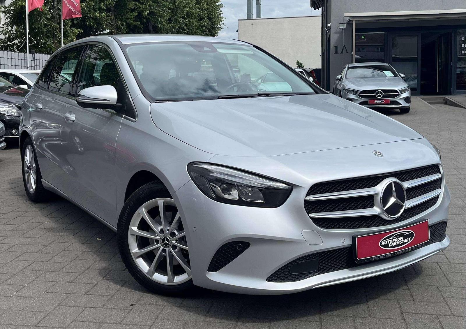 Mercedes-Benz B 180 B 180 TÜV AU NEU*PDC*CARPLAY*NAVI*KAMERA*