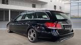 Mercedes-Benz E 200 CGI BlueEfficiency - Mercedes-Benz E 200: Kombi