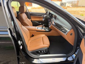 BMW 730 - 8