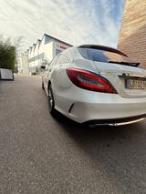 Mercedes-Benz CLS 500 Shooting Brake CLS 500 4MATIC Shooti... - Mercedes-Benz CLS-Klasse mit Panoramadach