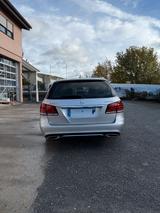 Mercedes-Benz E 350 CDI  BlueTEC T -Avantgarde - Mercedes-Benz E 350: Cdi