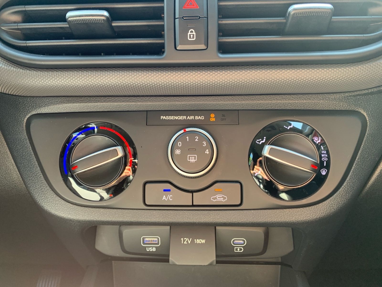 Fahrzeugabbildung Hyundai i10 1.0 Select