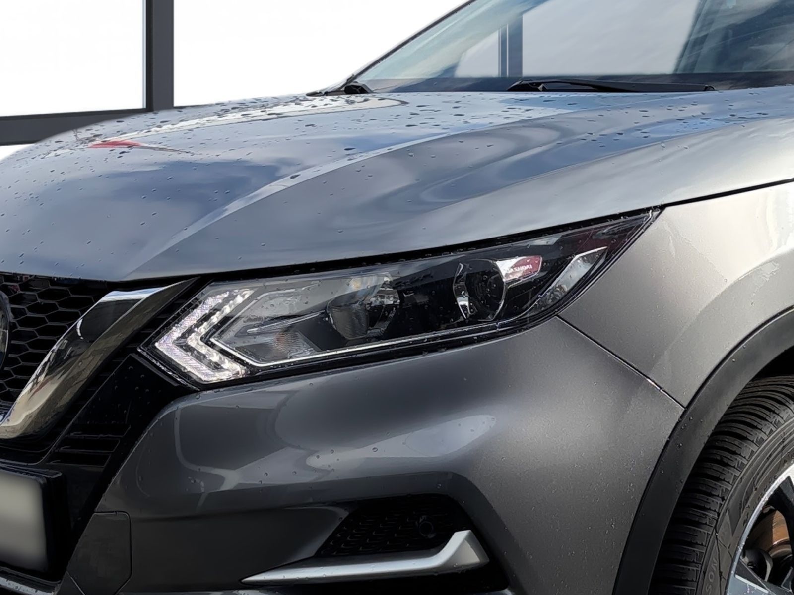 Fahrzeugabbildung Nissan Qashqai 1.3 DIG-T 117 kW N-Connecta*360°Kamera*N