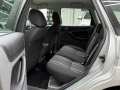 Fahrzeugabbildung Ford Focus Turnier 1.6 Style Automatik Klima PDC AHK