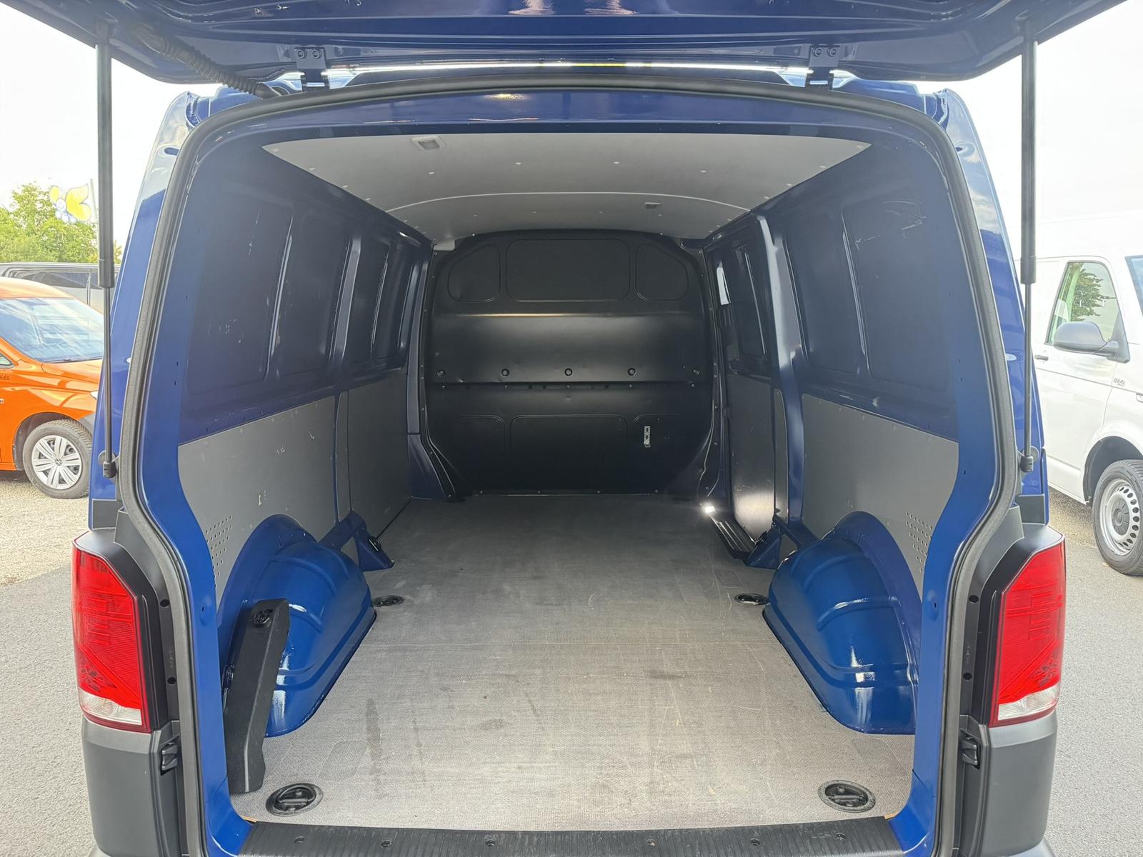 Volkswagen T6 Transporter 6.1 Kasten TDI LR Klima