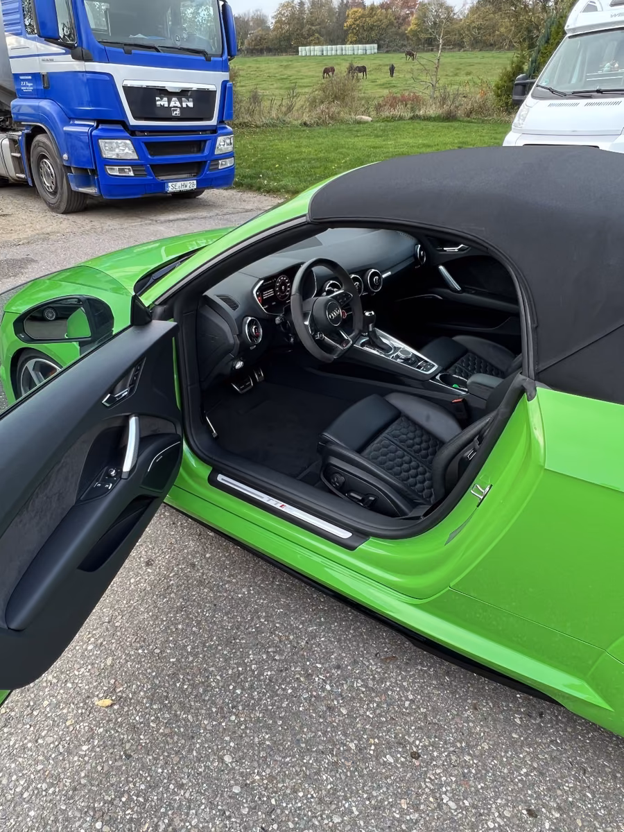 Audi TT RS Cabrio 