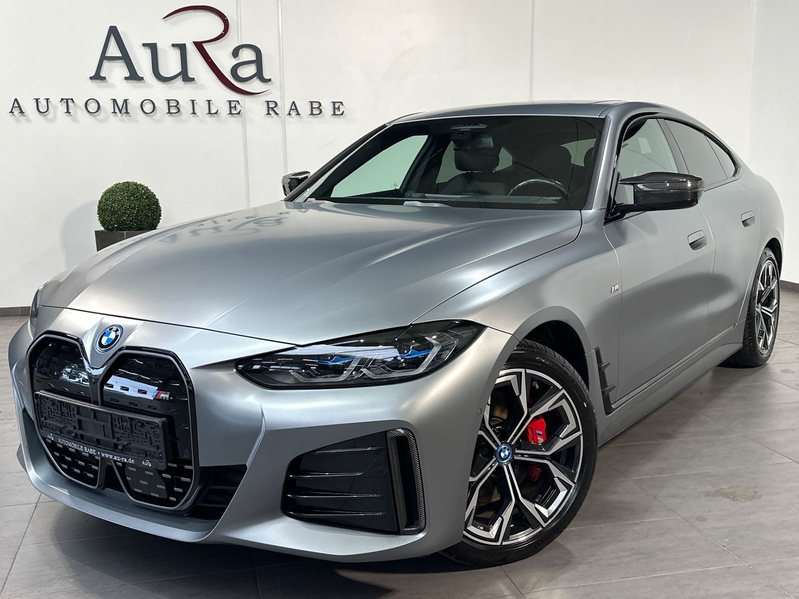 BMW i4 M50 Gran Coupé NAV+LASER+PANO+360°-KAM+19ZO