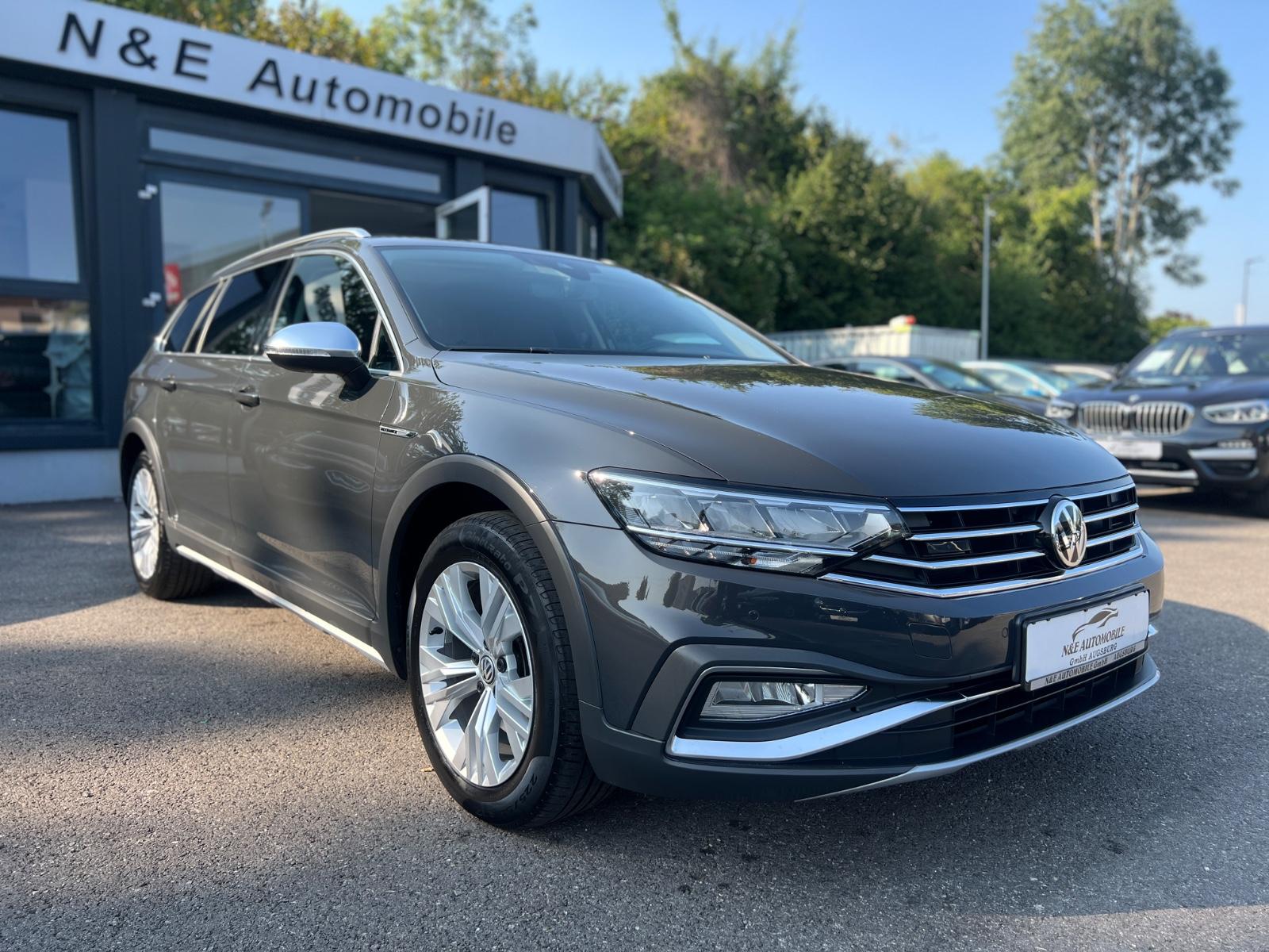 Volkswagen Passat Alltrack Variant 4Motion*AHK*Massage*Pano