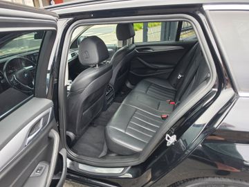 BMW 520 - 12