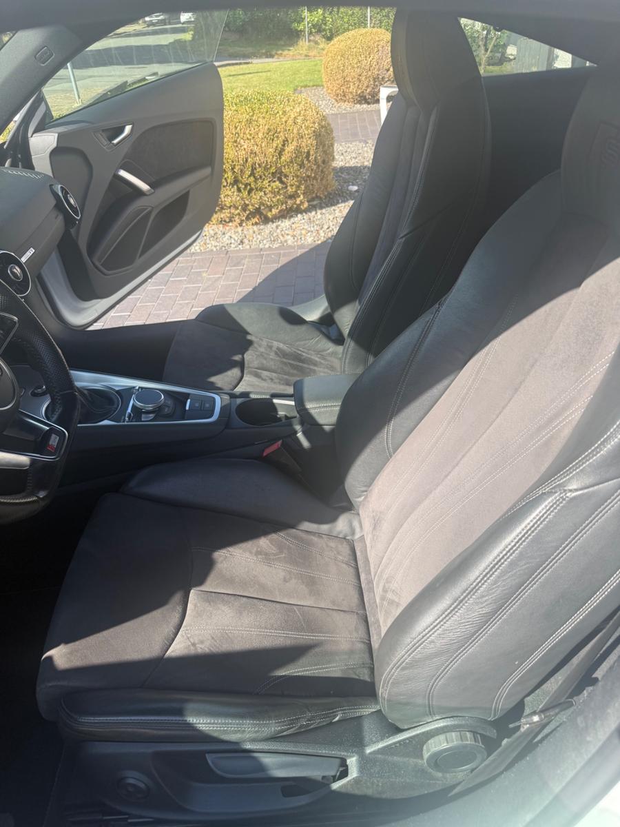Audi TT Coupe 2.0 TDI ultra -