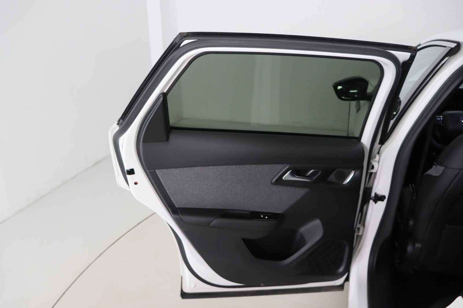 Fahrzeugabbildung Citroën C5 X Feel * LED * Navi * Keyless