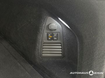 Volkswagen Touareg - 12