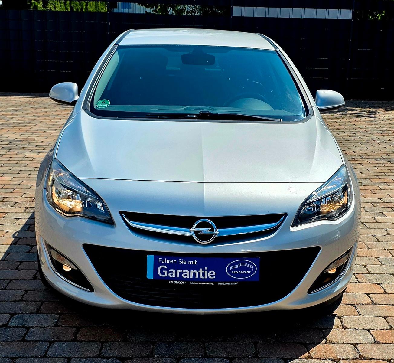 Opel Astra J Edition REIFEN+ KLIMASERVICE NEU