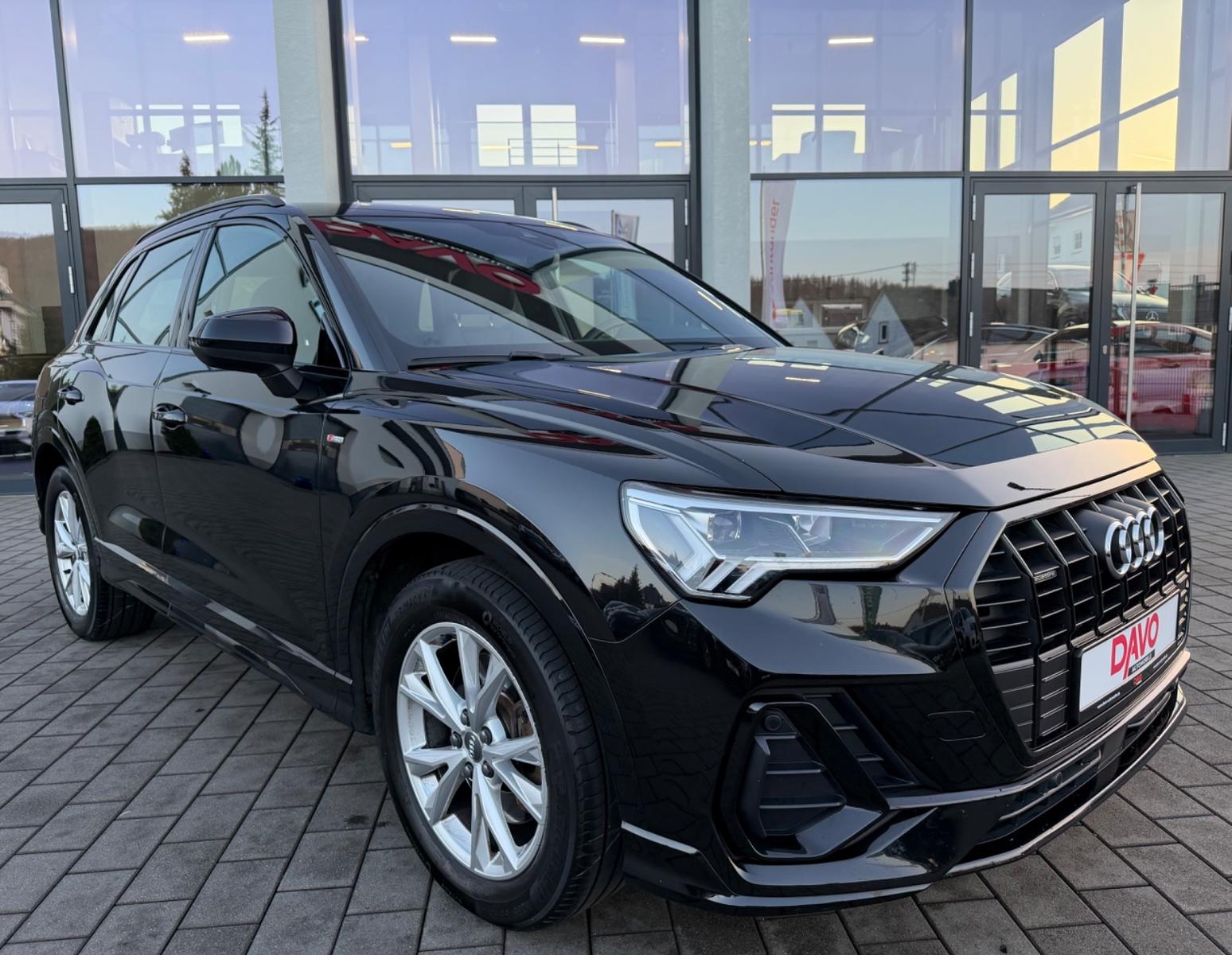 Audi Q3 40 TFSI quattro S line sport Optik Black