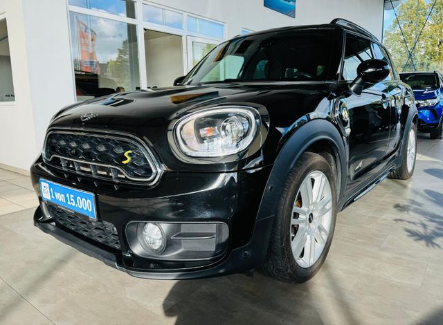 MINI Countryman Cooper SE All4 Aut. SHZG LED PANO