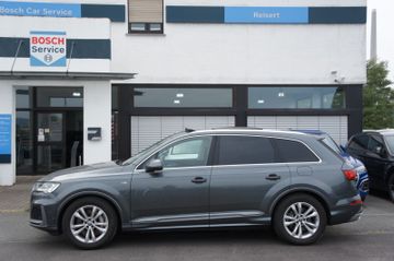 Audi Q7 - 3