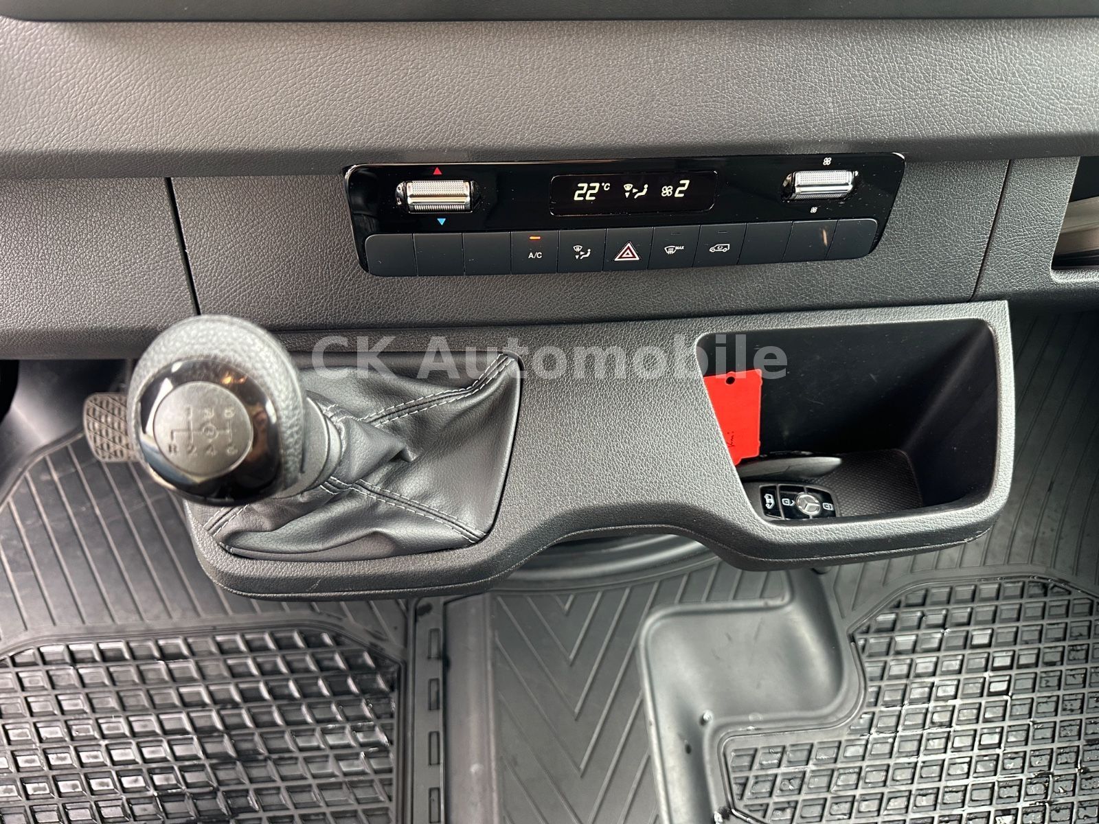 Fahrzeugabbildung Mercedes-Benz Sprinter III Kasten 317 RWD L2H2/Klima/Tempomat
