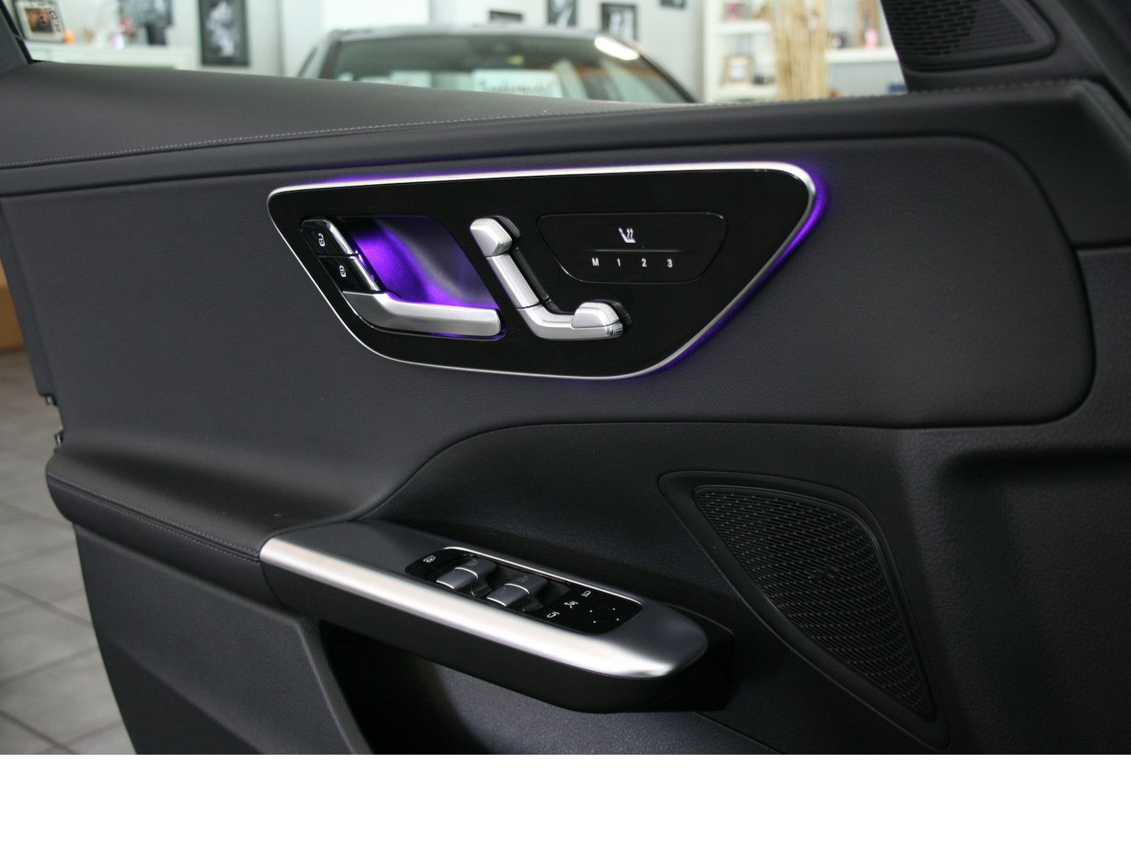 Fahrzeugabbildung Mercedes-Benz C 180 T AMG *Night*Memory*Pano-Dach*Totwinkel