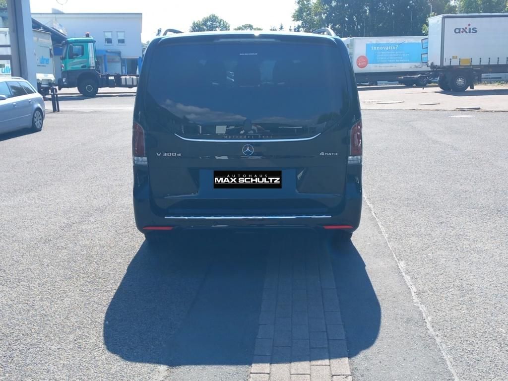 Fahrzeugabbildung Mercedes-Benz V 300 d Style 4M lang Pano*AHK*Airmatic*Navi*AMG