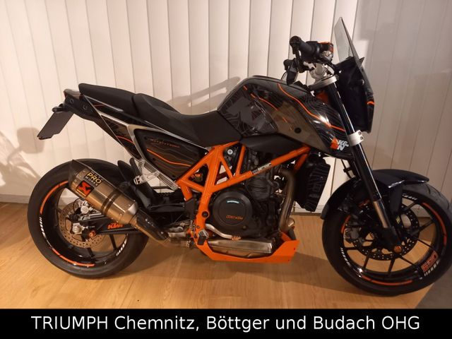 KTM 690 Duke