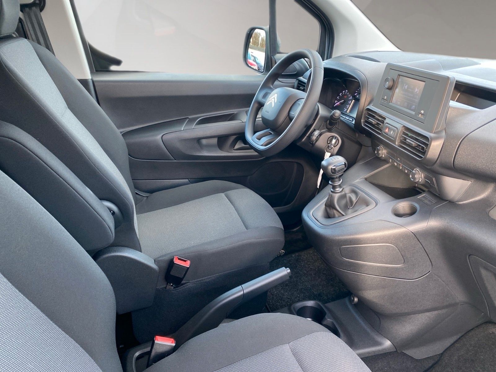 Fahrzeugabbildung Citroën Berlingo Kasten Club  M/L1
