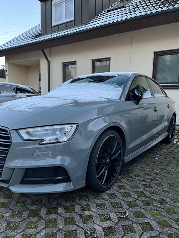 Audi A3 40 TFSI S tr. quattroS line Limousine S line