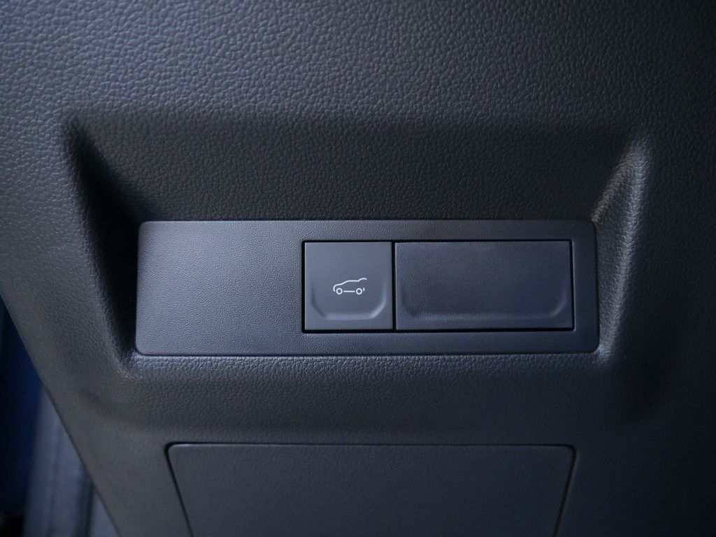Fahrzeugabbildung Renault Symbioz Iconic E-Tech Full Hybrid 145