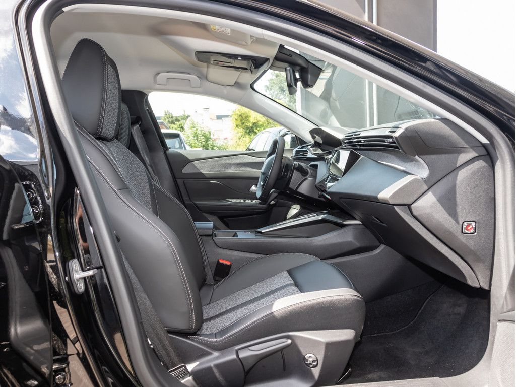 Peugeot 308 - Bild 8