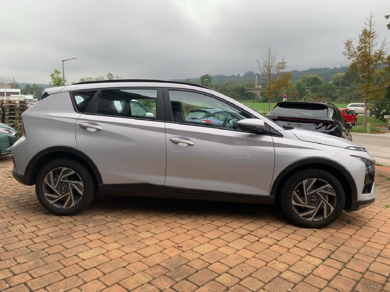 Fahrzeugabbildung Hyundai BAYON 1,0 Trend