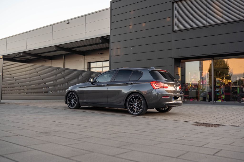 Image of BMW 116