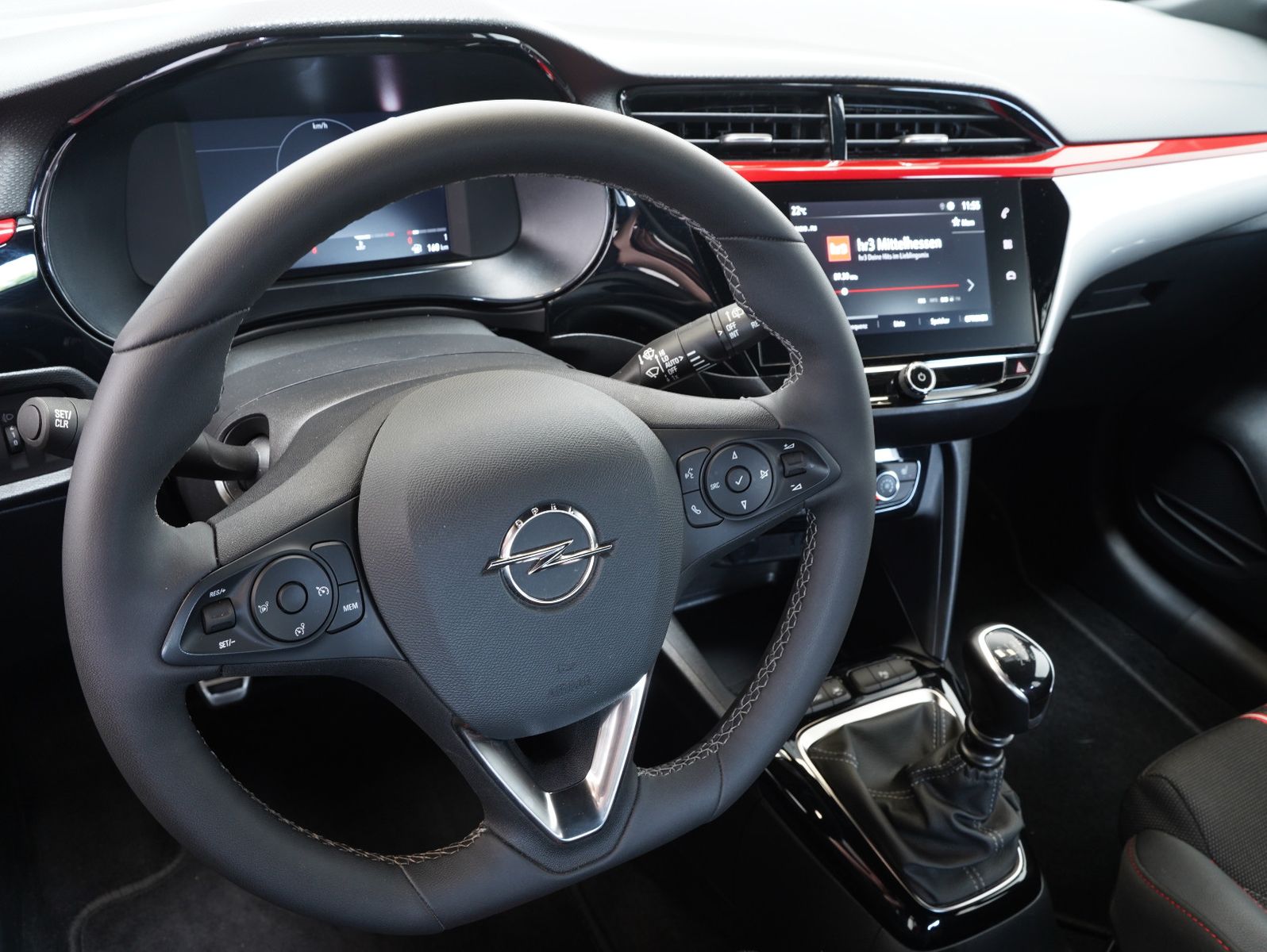 Fahrzeugabbildung Opel Corsa F 1.2 Turbo GS CARPLAY/LED/PDC/SHZ