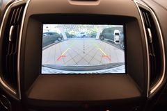 FORD S-MAX Vignale 2.0 TDCi~Allrad~Automatik~AHK~LED