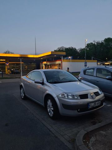 Renault Megane Coupé-Cabriolet Dynamique 1...