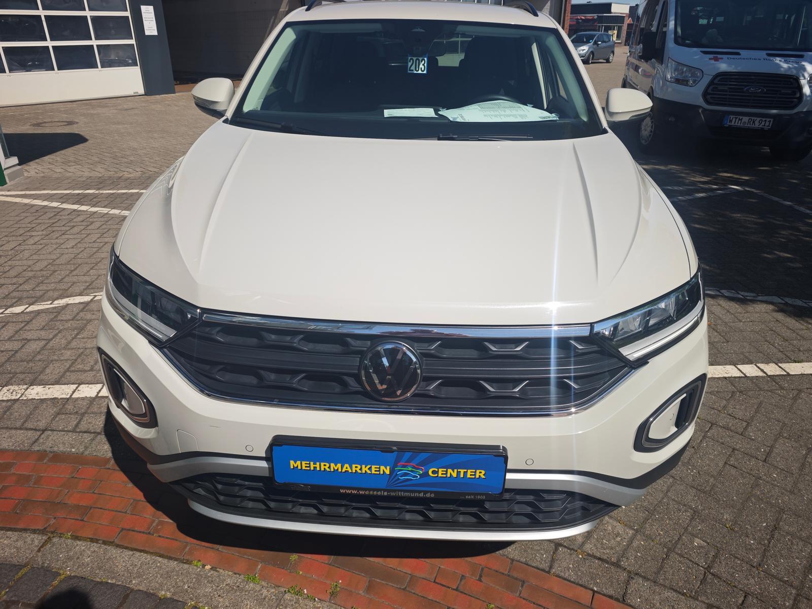 Volkswagen T-Roc 1.5 16V TSI ACT SZH APP ALU LED UVM