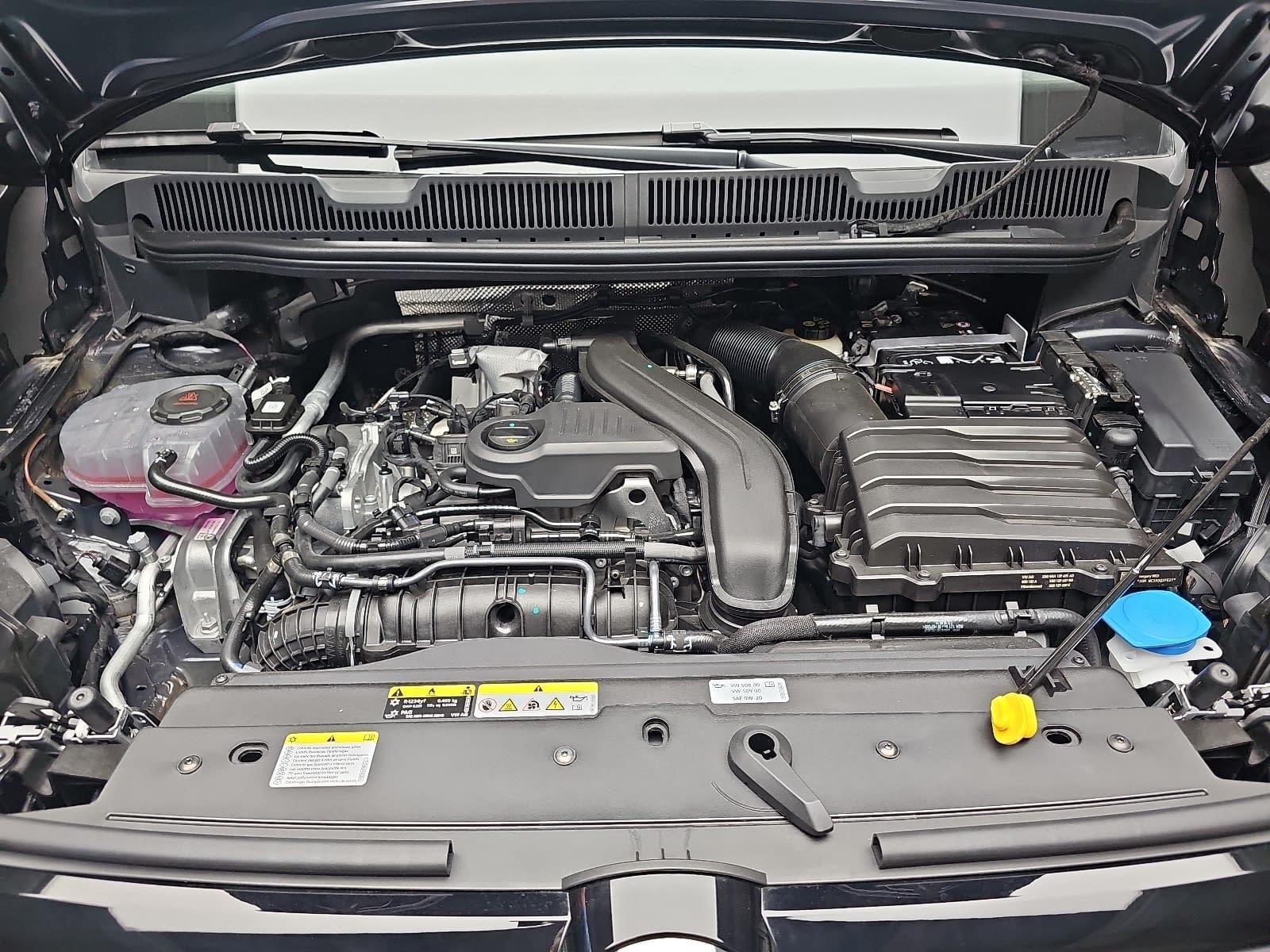 Volkswagen 1.5 TSI DSG LIFE APP-CONNECT AHK