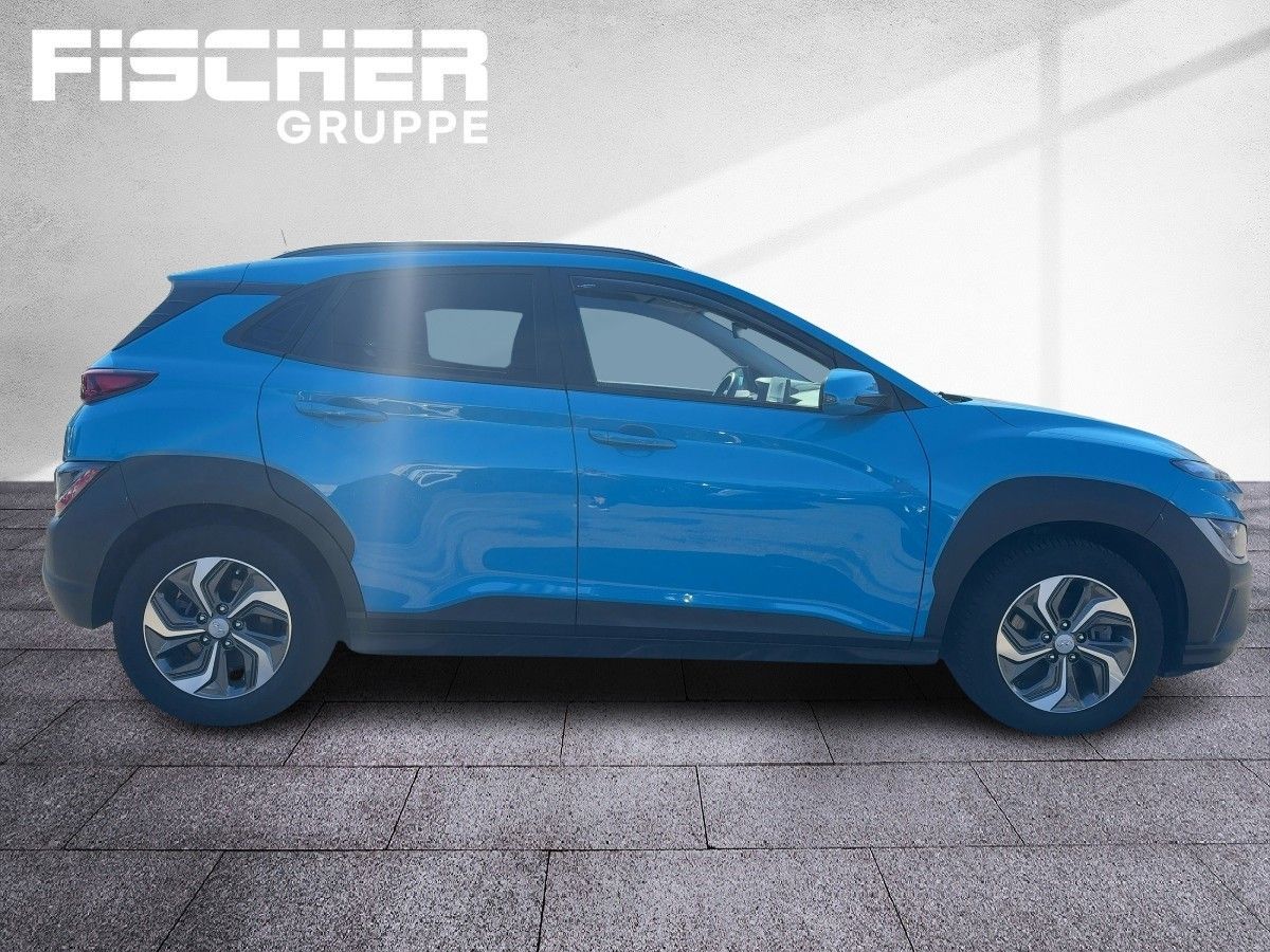 Fahrzeugabbildung Hyundai KONA 1.6 GDI Select Hybrid 2WD AHK SHZ LKHZ