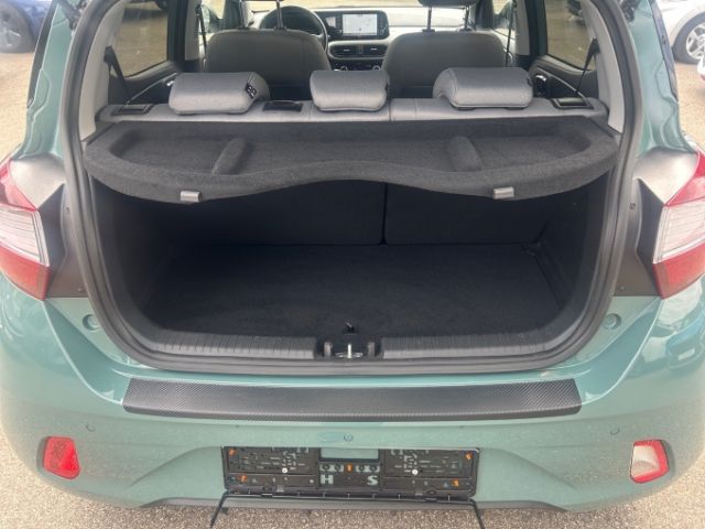 Fahrzeugabbildung Hyundai i10 Prime 1.2 EU6d Sportpaket Navi Apple CarPlay