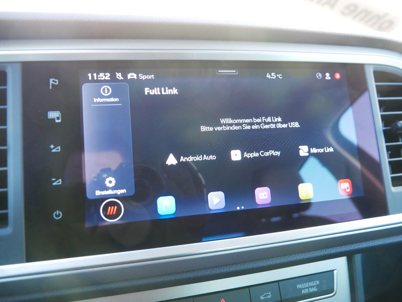 Fahrzeugabbildung SEAT Ateca 2.0 TDI Xperience AHK DSG Kamera ACC LED